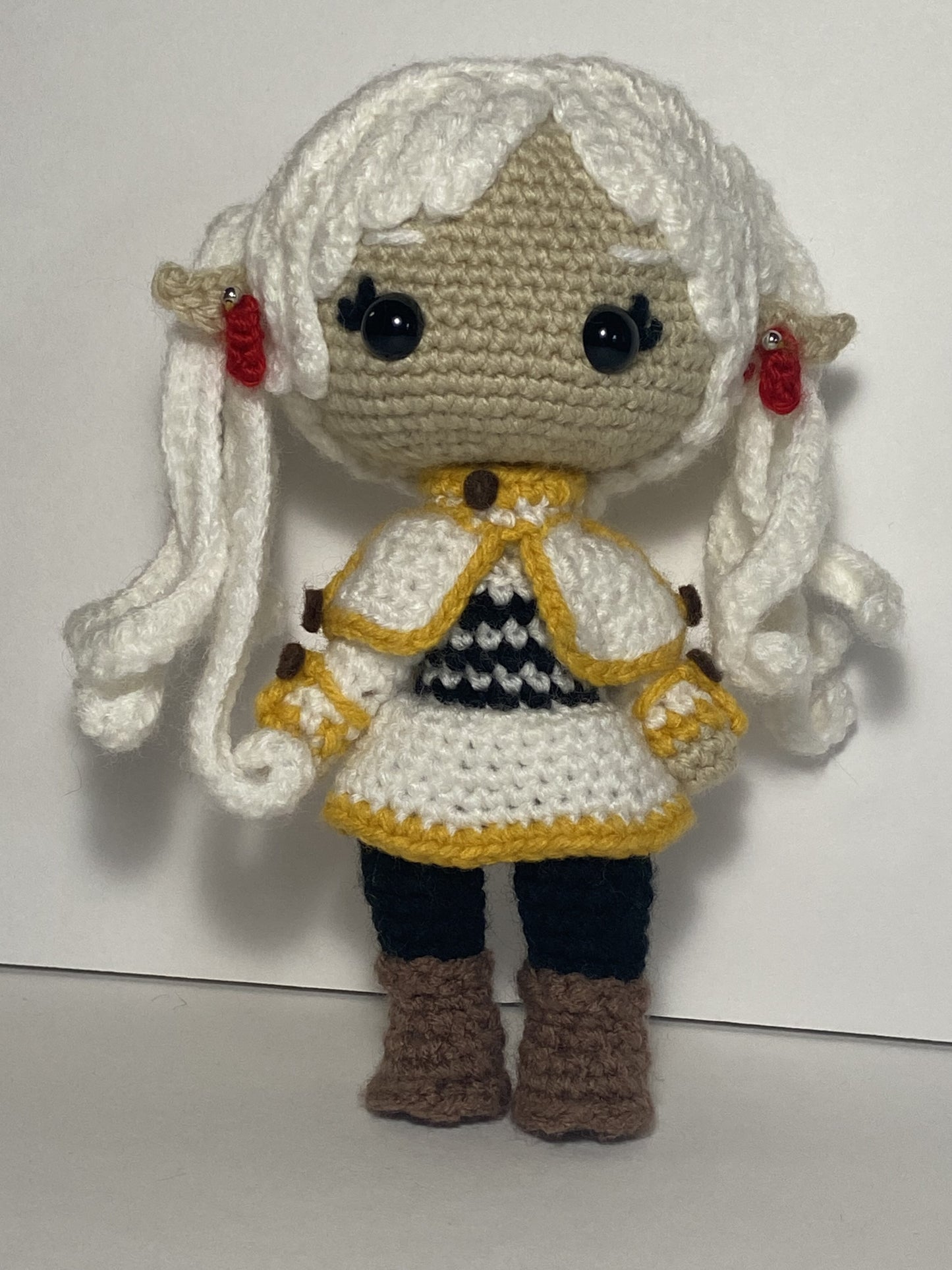 Frieren Amigurumi Doll