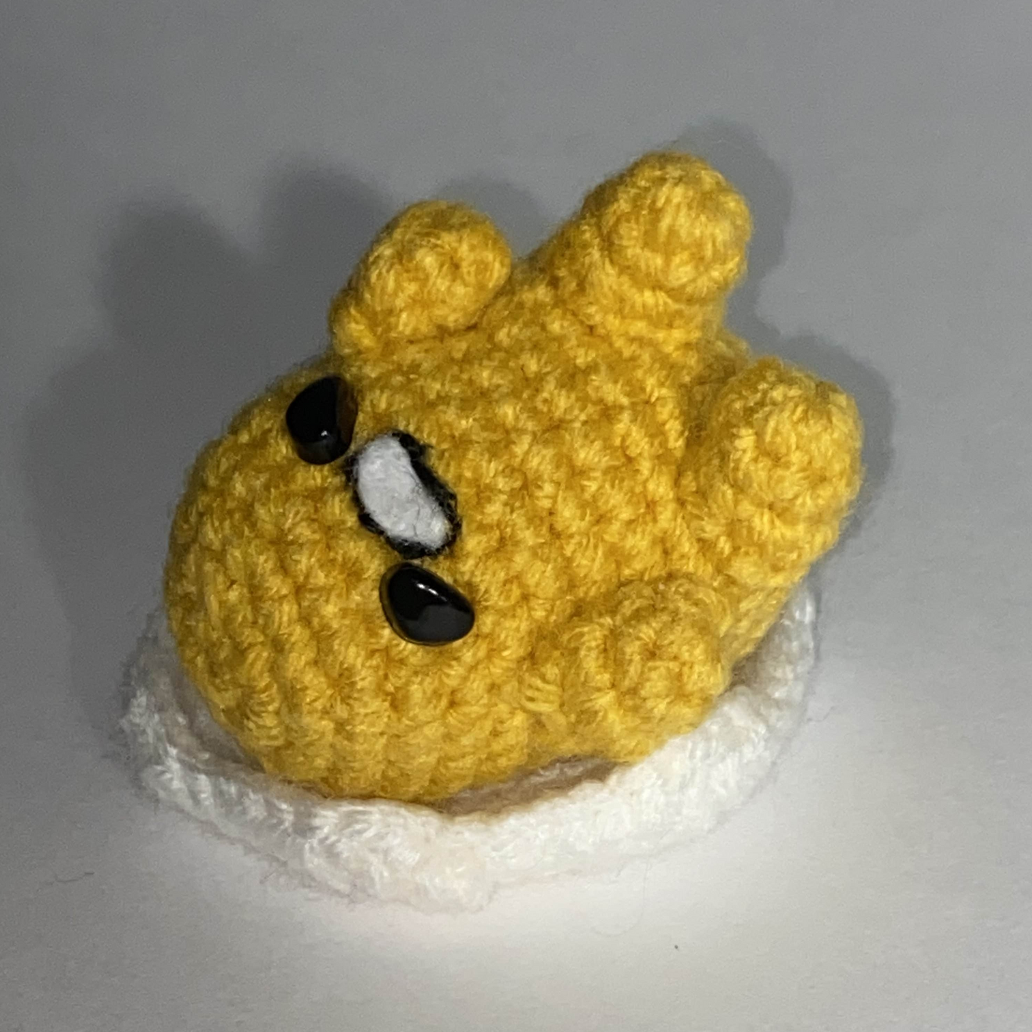 Gudetama Amigurumi